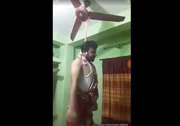 【閲覧注意】インド人男性の首つり自殺実況、死ぬ前の笑顔がキツい・・・・・orz(動画、画像)・3枚目
