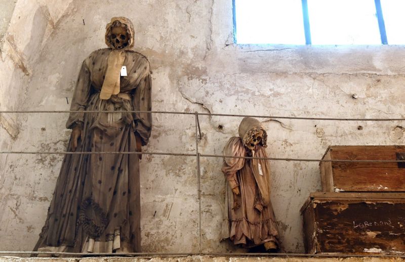 【ミイラ】合計10000体以上の遺体やミイラが眠るイタリア　カプチン修道院の地下墓地、少女のミイラ生々しすぎ・・・・・(画像)・10枚目