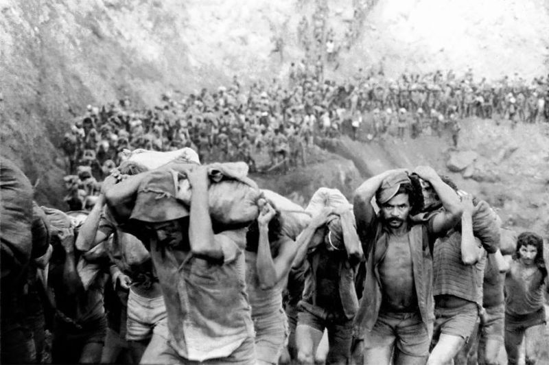【人がゴミの・・・】1979年に発見されたブラジルの金鉱山セラプラダがマジで地獄みたい・・・・・(画像)・20枚目